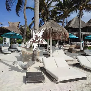 Las Estrellas Hotel
